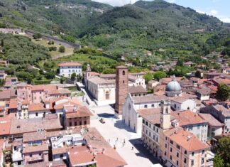 Pietrasanta, la Piccola Atene ogni anno attira centinaia di turisti